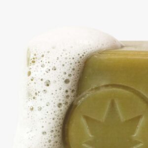 SAVON EXFOLIANT A LA LAVANDE ET AU CBD